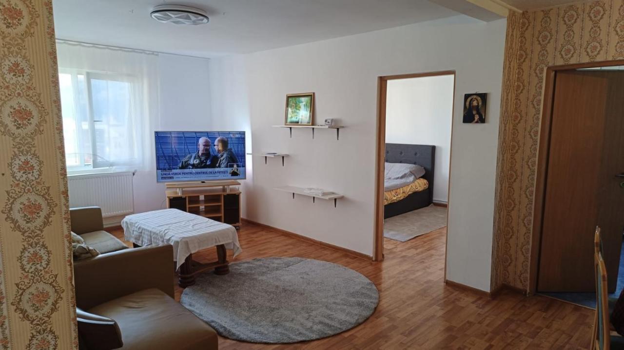 Apartament Marly Cathedral 구라후모룰루이 외부 사진